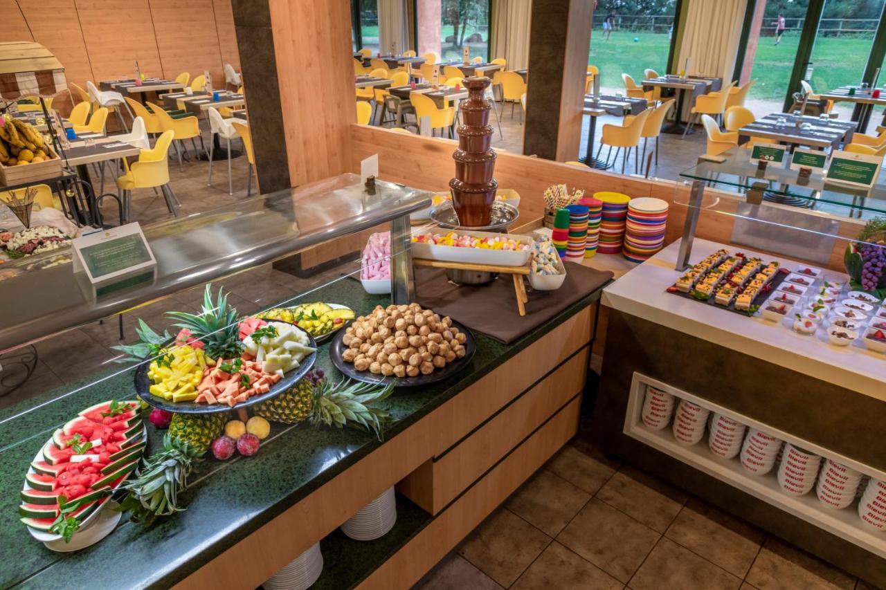 Vilar Rural De Sant Hilari Sacalm By Serhs Hotels Екстер'єр фото