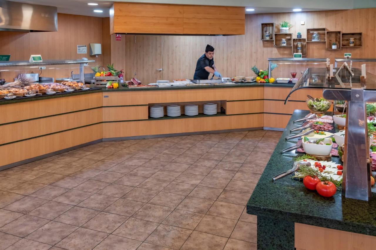 Vilar Rural De Sant Hilari Sacalm By Serhs Hotels Екстер'єр фото