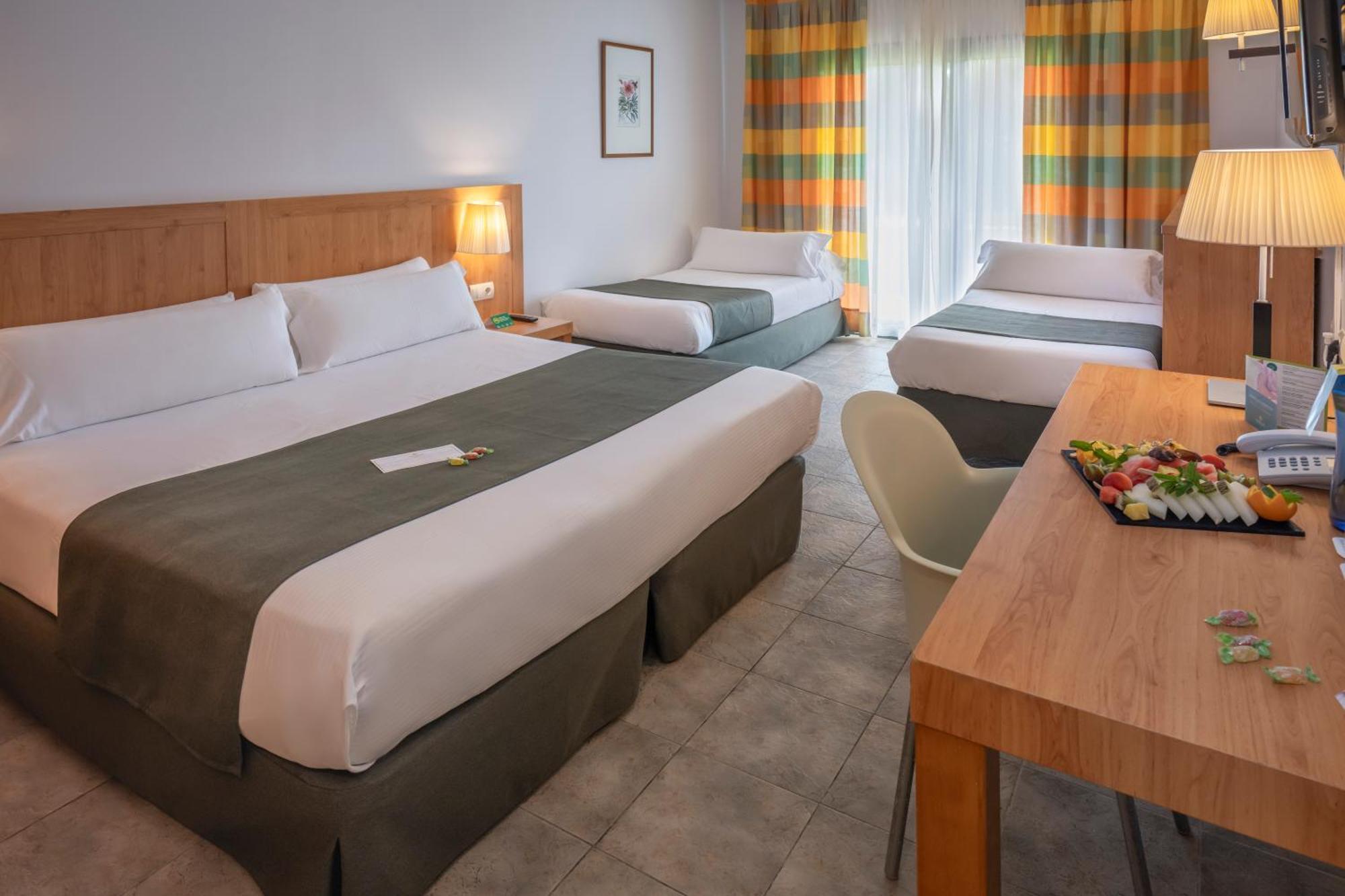 Vilar Rural De Sant Hilari Sacalm By Serhs Hotels Номер фото