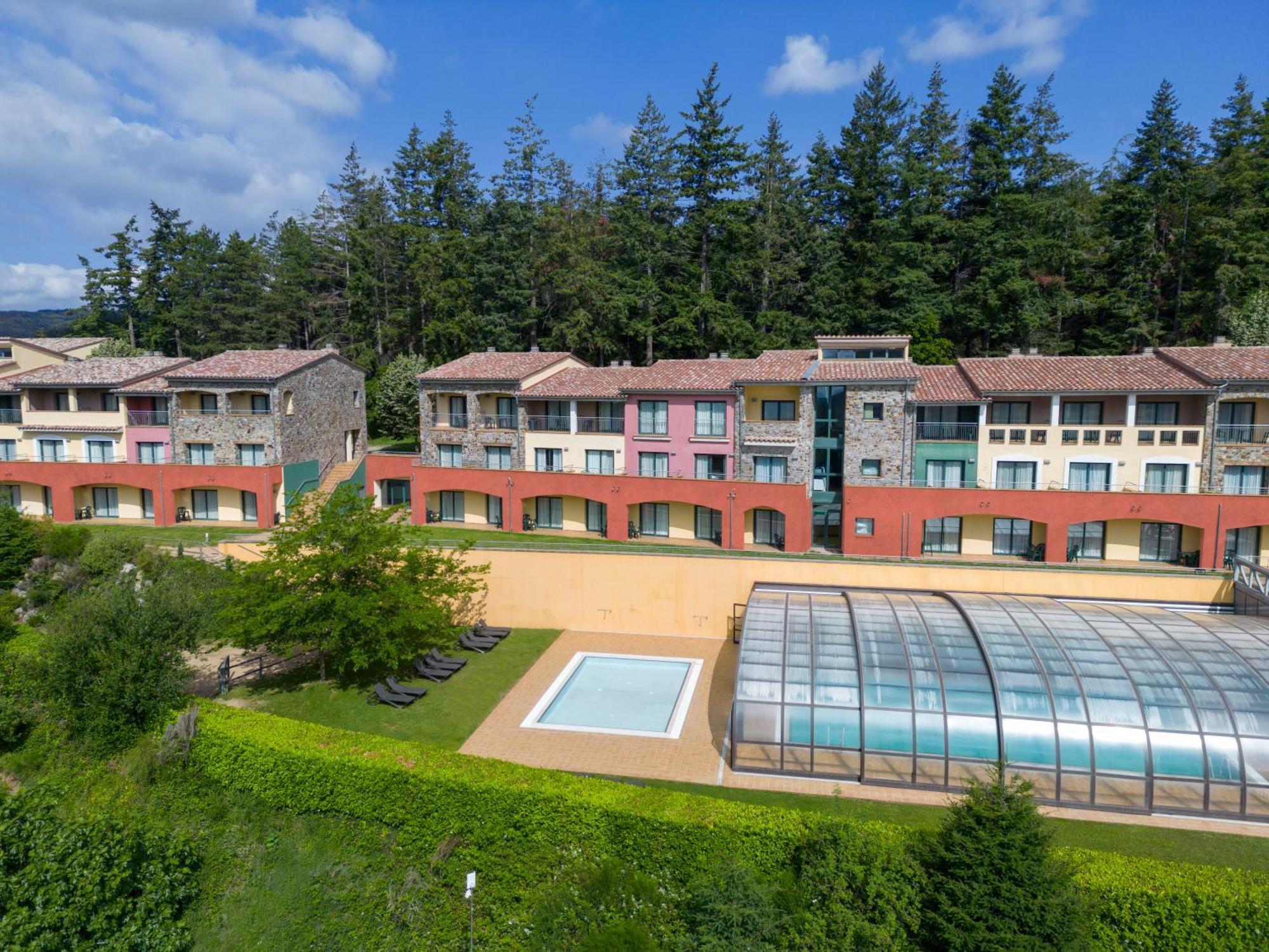 Vilar Rural De Sant Hilari Sacalm By Serhs Hotels Екстер'єр фото